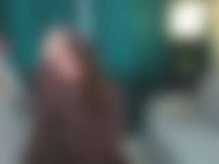 Live cam show with KarisaMaybee - Bedroom Teen (18+) on SmokeAndPoke