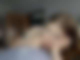 Live cam show with KittyWillsey - New Young Adult on Camsoda