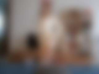 KittyWillsey's Live Sex Cam Show