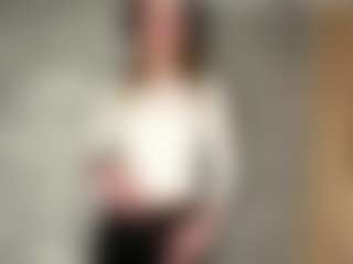 Live cam show with MaxieBevil - Young Adult on MyBangCams