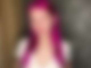 Live cam show with MaxieBevil - Blonde Hair on liverealitysex.com