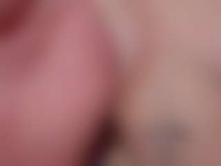 Live cam show with Roni-Lane - Camel Toe on Strip Flash - Live Sex Shows