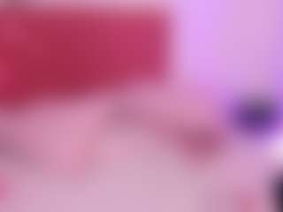 Live cam show with SiennaReese - New Lovense on Camsoda
