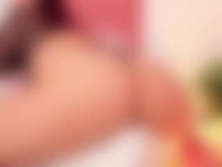 Live cam show with SiennaReese - Twerking on SmokeAndPoke