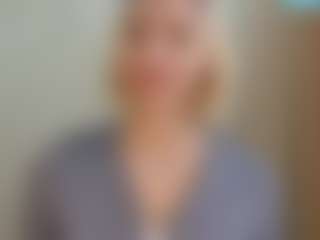 Live cam show with TeressaEstabrooks - Blonde Hair on xxxlivecams.org