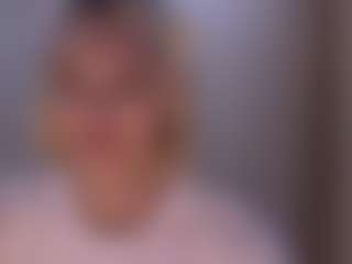 Live cam show with TeressaEstabrooks - Granny on CamSodaAdn