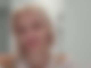Live cam show with TeressaEstabrooks - Granny BBW on SpunkLive