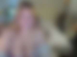 WetLuna1's Live Sex Cam Show