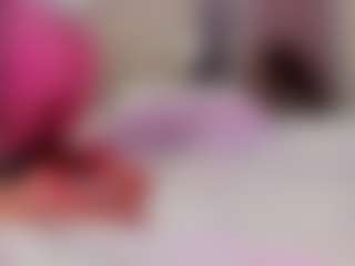 Live cam show with WetLuna1 - Green Eyes on Camsoda