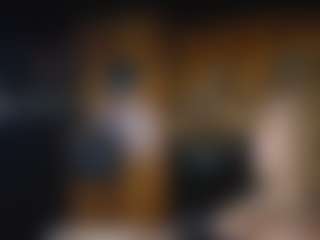 Live cam show with LushDiamonds - Bedroom on WildCum