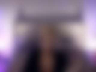 Live cam show with Gwen Taylor - Blonde Hair on Pornisteam.com