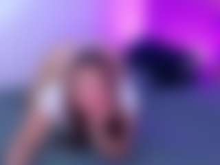 Live cam show with alexiarosse - Teen (18+) on Camsoda