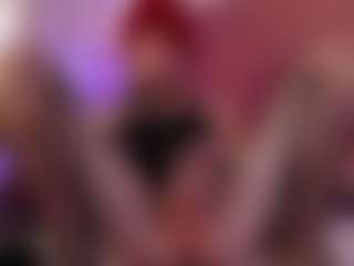 Live cam show with DaphneVelmont - Tease on CamwithHer