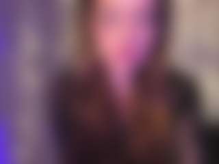 Live cam show with LorenDragone - Flirt on camgirlchat.live