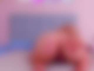 Live cam show with Mia-Cooper02 - Asian Granny on Camsoda