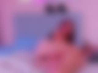 Mia-Cooper02's Live Sex Cam Show