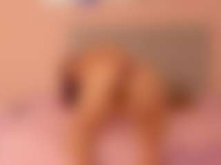 Live cam show with Mia-Cooper02 - Asian Big Ass on Camsoda Late Night