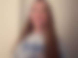 AileneHohmeier's Live Sex Cam Show