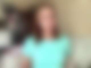 AlbaGlew's Live Sex Cam Show