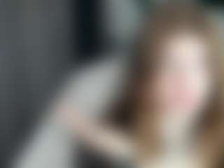 Elyra-Zyra's Live Sex Cam Show