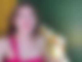 Live cam show with Elyra-Zyra - Student on Mixed Magazine Live