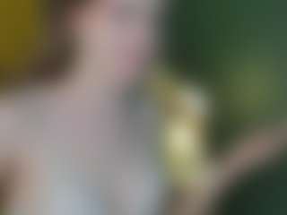Live cam show with Elyra-Zyra - Submissive on TeamSkeetLive