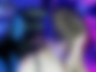 Live cam show with Elyra-Zyra - Sweet on mypornchat.com