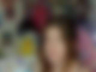 Live cam show with Elyra-Zyra - Upskirt on StripNow