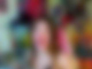 Live cam show with Elyra-Zyra - Submissive on TeamSkeetLive