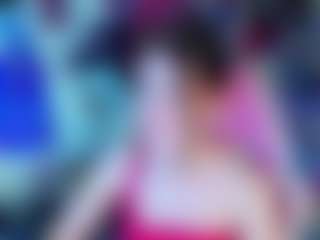 Live cam show with Elyra-Zyra - Sweet on TeamSkeetLive
