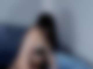 Live cam show with KarinaHiltonRs - Facial Piercings on Cam Slut