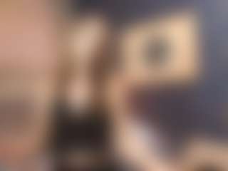 Live cam show with Serafima - Ass Clapping on Camsoda