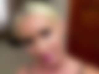 NicolleCliche's Live Sex Cam Show