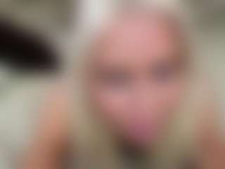 NicolleCliche's Live Sex Cam Show