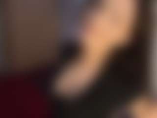 Live cam show with SeleneBrowder - Petite on Lustler