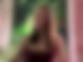 WanettaGivhan's Live Sex Cam Show