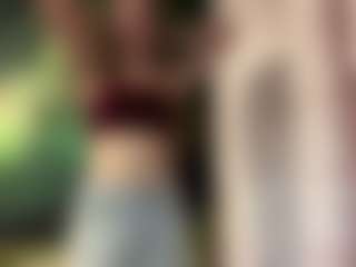 Show de cam en vivo con WanettaGivhan - Public Mature en Camsoda