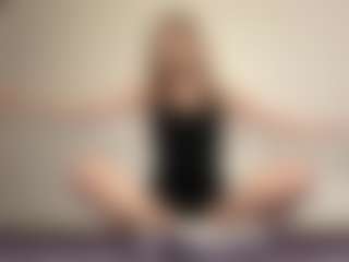 Live cam show with WanettaGivhan - Granny Brown Hair on makecum.org