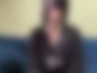 Mia's Live Sex Cam Show