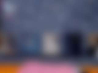 Live cam show with Lillie-Berry - Bluehair on Soda Cam