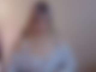 Live cam show with Megg-bb - Baby on livesuperchat.net