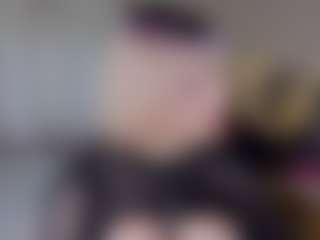 Live cam show with Megg-bb - Lean on crypto-cams