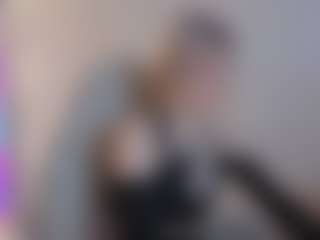 Live cam show with Megg-bb - Lean on livesuperchat.net