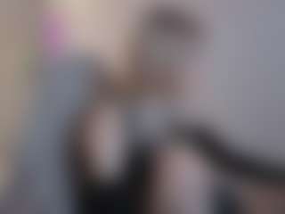Live cam show with Megg-bb - Long Legs on Uber Horny
