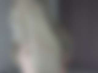 Live cam show with Megg-bb - Doggy on xfollow cams