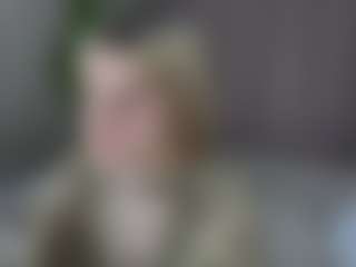 Live cam show with Megg-bb - Thin on madthumbs
