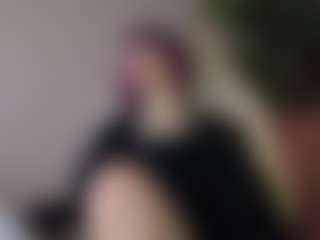 Live cam show with Megg-bb - Bi Sexual on Camsoda