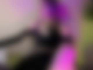Live cam show with Megg-bb - Teasing on livesuperchat.net