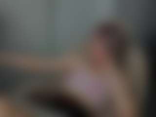 Spettacolo in cam dal vivo con Megg-bb - Gorgeous su Camsoda