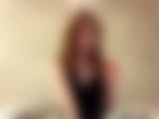 Live cam show with RubyeHieber - Young Adult on UwU Esports